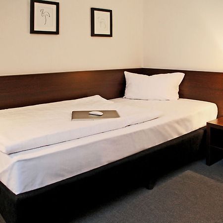 Hotel Luetzow Berlin Dış mekan fotoğraf