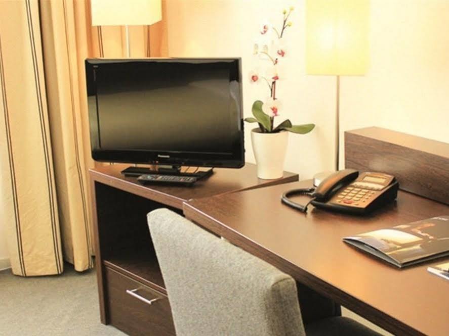 Hotel Luetzow Berlin Dış mekan fotoğraf